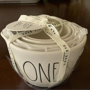 Rae Dunn White Measuring Cups (MC)